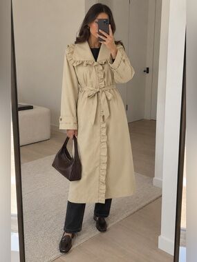 YAS Elsana Long Trench Coat Travertine Ruffle Collar Belted Size US 2 EU 34